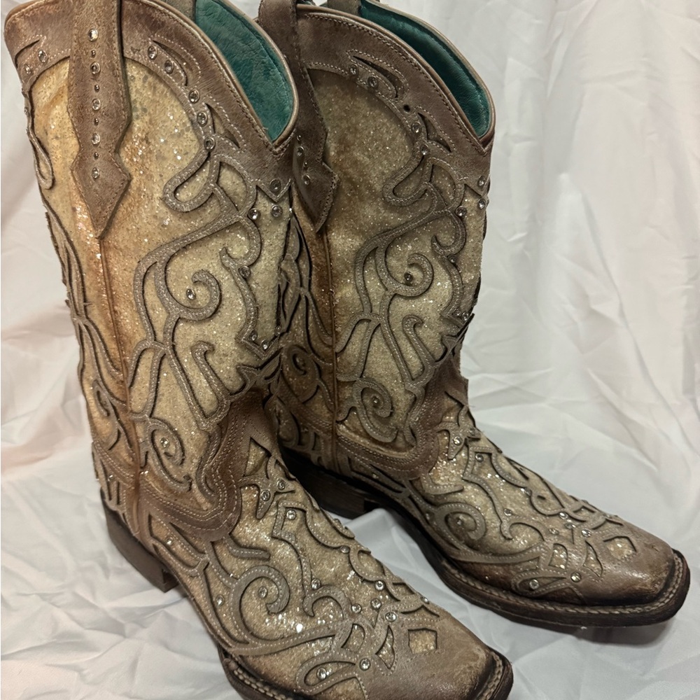 Corral Brown and Gold Western Boots